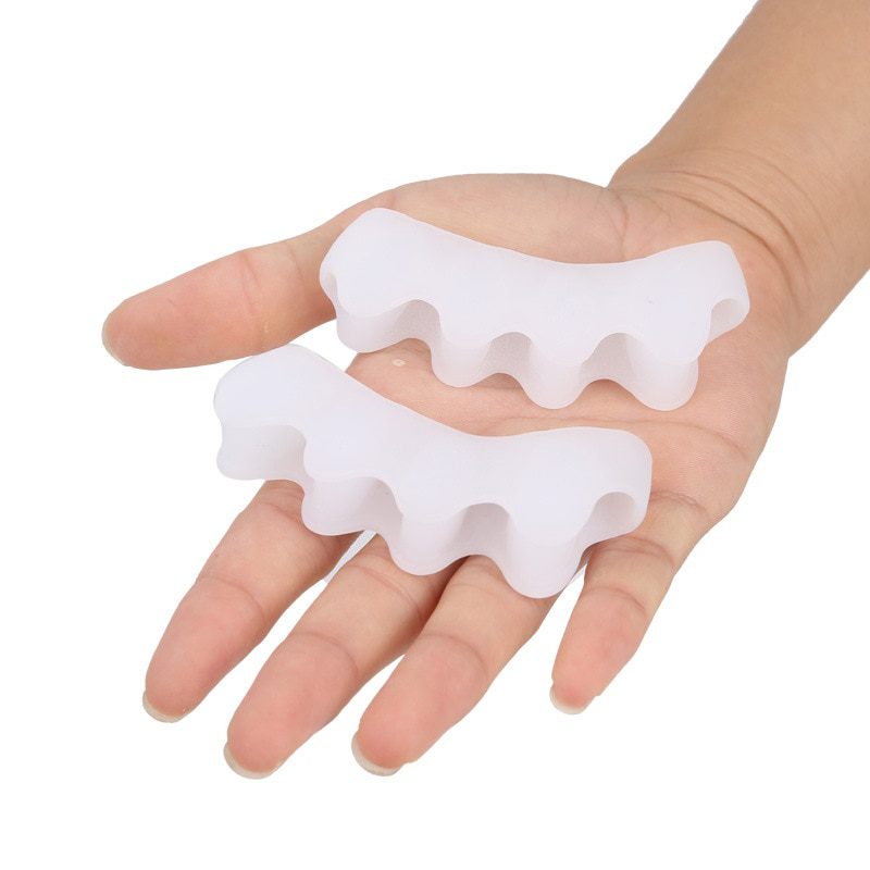 Toe Separator Correction Hallux Valgus Corrector 2PCS Silicone Orthopedic Hammer Separator Straightener Spreader Foot Care Tool