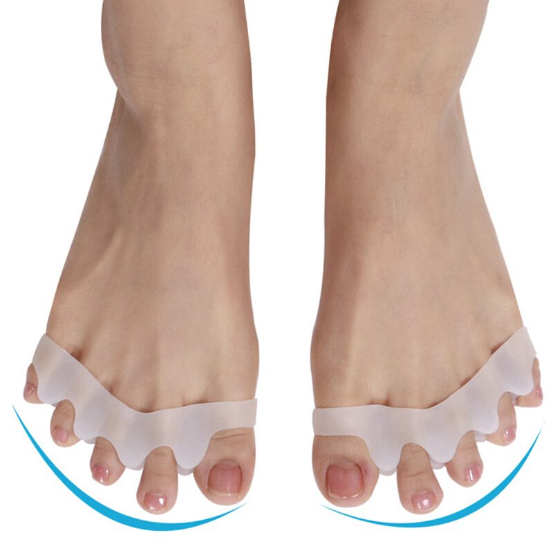 Toe Separator Correction Hallux Valgus Corrector 2PCS Silicone Orthopedic Hammer Separator Straightener Spreader Foot Care Tool