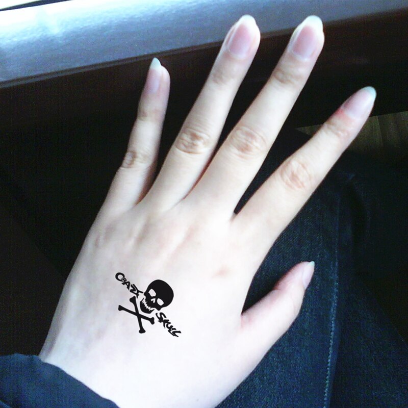SHNAPIGN Black Skulls Flash Tattoo Hand Sticker 10.5*6cm Small Waterproof Henna Beauty Temporary Body  Sticker Art FREE SHIPPING